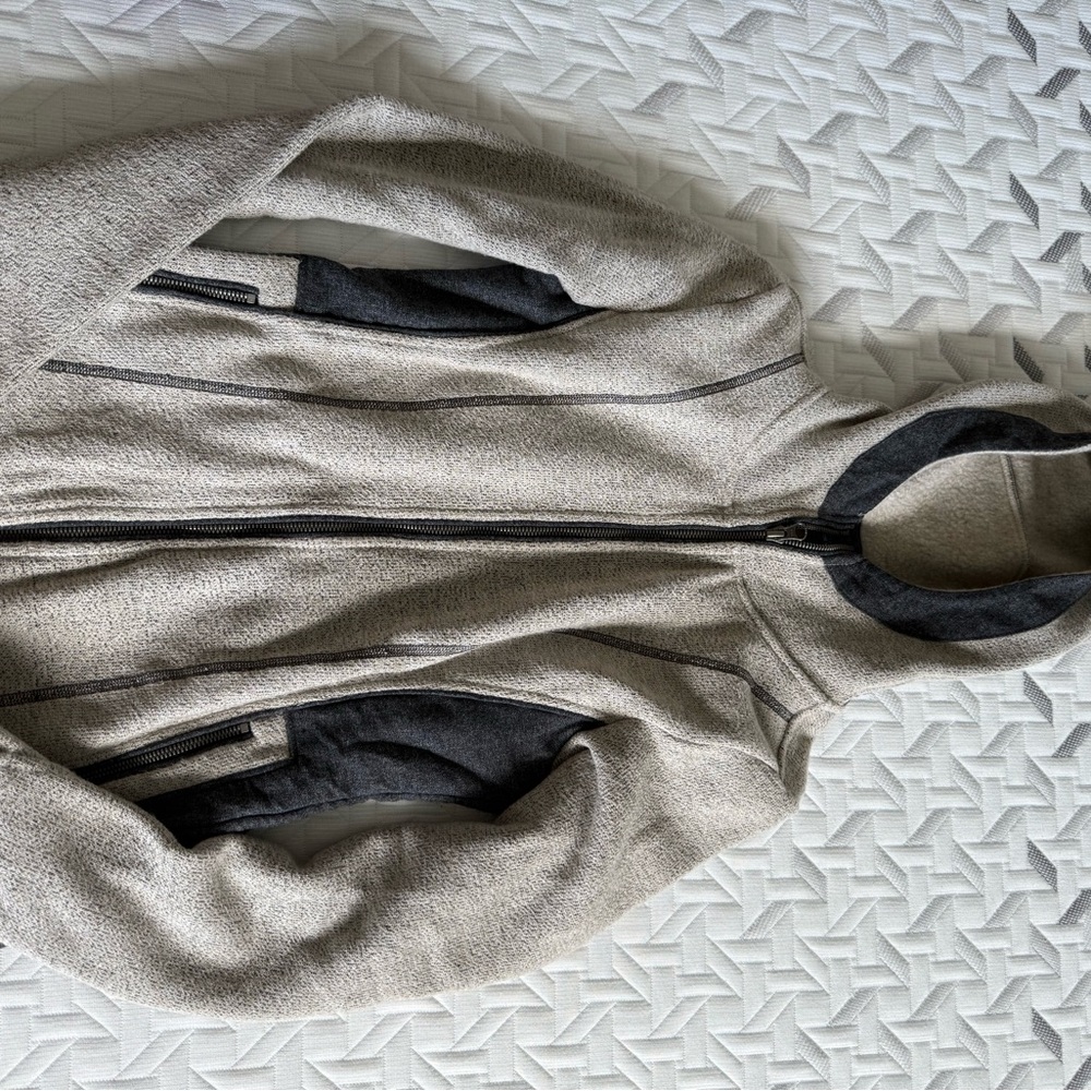 Kuhl Gray and Black Hoodie Sweatshirt